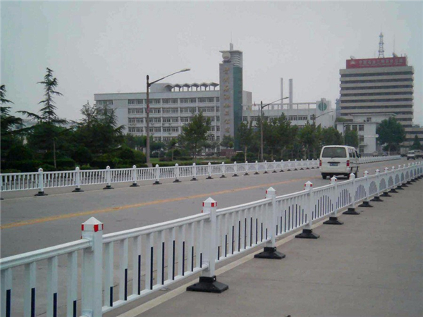 防眩型道路護欄,防眩護欄網